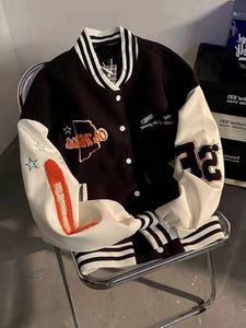 American Retro 자수 재킷 여성 야구 유니폼 거리 재킷 남자 봄과 가을 느슨한 하이 스트리트 재킷 240126