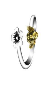 Двухцветное открытое кольцо с пчелой и цветком, простой дизайн, ретро посеребренные кольца с животными для женщин, панк-готика, вечерние ювелирные изделия Gift1180494