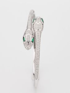 Kadınlar İki Baş Açık Bilezik Takıları El Yapımı Doğal Emerald Sterling Gümüş Kadın Elastikiyet Hayvan Bangle Düğün Mücevherleri6983520