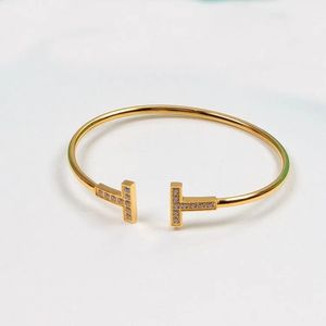 2024 Classic Brand Letter T Bangle Bransoletka biżuteria ze stali nierdzewnej dla kobiet prezentq4