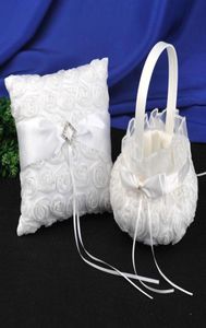 Materiały ślubne Pierścień poduszka dziewczyna 039S Koski kwiatowe zestawy weselne białe róże 3D koronkowe ceremonia Płatka przechowywania 7604513