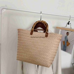 Totes 2024braid BagWoven Beach Straw Rattan Top Handle Bags Shoulder Bag Female Bohemia Travel Shopping Tote Bag Handbag Women BagH24218