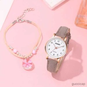 Outros relógios 2pcs mulheres es pulseira conjunto meninas presente moda couro quartzo estudante na moda com pulseira para mulheres reloj mujer