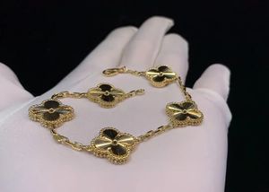 2024 Projektant bransoletki van luksusowa koniczyna bransoletka perłowa kobiety 18K złota marka miłosna bransoletki bransoletki lśniące kryształowy diament biżuteria imprezy 6109382q16
