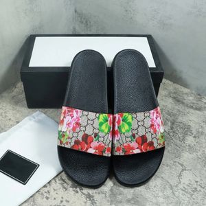 Designer Slippers Sandals ltaly Slippers paris New Rubber Slides Sandals Floral Brocade Women Men Slipper Flat Bottoms Flip Flops Womens Striped Beach Sandal