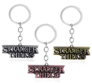 10pc smycken Stranger Things Letter Keychain Bag Keyring Pendant Llaveros Charms Fashion Car Accesorios Jewelry1496853