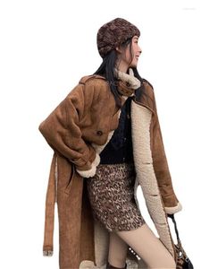 Pelliccia da donna double-face imitazione pelle di cervo velluto agnello cappotto 2024 moda invernale lungo e spesso calore