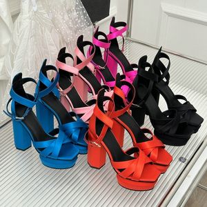 Designer-Sandalen, Damenmode, klassische High Heels, Ava-Leder-Plateau-Sandalen, sexy modische Mule-Schuhe, 13,5 cm dicker Absatz, wasserdichte Plateau-High-Heel-Sandalen