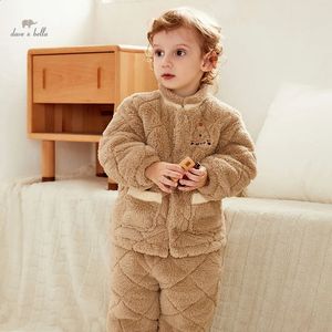 Dave Bella Boy's Children Pajamas Suit Winter Sleepwear مجموعة أزياء مريحة مريحة من قطعتين DB4237994 240122