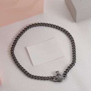 Ожерелье с черным бриллиантом для Woaman Ожерелье Лучшие предметы роскоши Латунные ожерелья Поставка модных ювелирных изделий