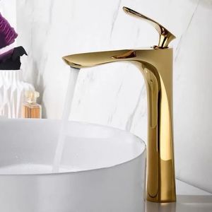 Luxury Golden Bathroom Faucet Cold Water Sink Mixer Tap Brass Basin Faucets Single Hole Deck Mounted Tapware Handle 240127