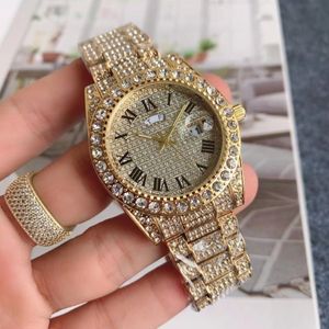 2022 New Luxury Mens Watches Full Diamond Watch Week Calendar Fashion Men Iced Out Clock Montre De Luxe167m