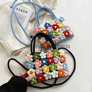 Shoulder Bags Flowers Woven Handbag Womens New Floral Knitting Shoulder Messenger Bag Cute Puff Flower Crochet Straw Bag WomenH24219