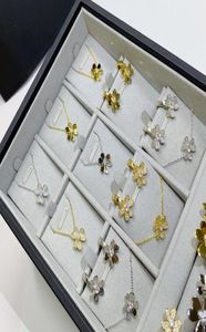 Blomma smycken Set 3 Clover Clock Earrings Leaves Necklace Ring Armband Set Sign Logo Jewelry Frivole1158425