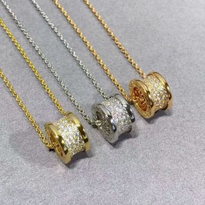 V-gold full diamond small waist necklace for women, 18k rose gold lock bone chain, light luxury