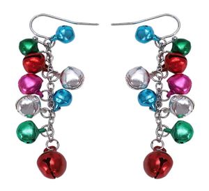 Brincos pendentes multicoloridos em tom prateado de Natal Jingle Bells Chandelier7342821