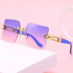 Solglasögon Borderless Trimning Women's Fashion Brand Designer Sun Glasses Women Color Lens Trend Eyewear UV400