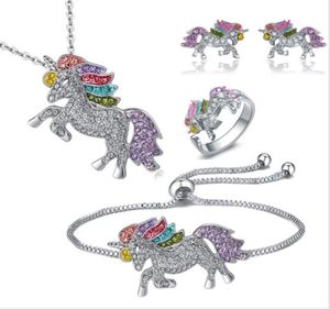 Nya mode av hög kvalitet barn unicorn justerbar armband halsband ringörhängen set smycken lycklig baby smycken set gåva3588072