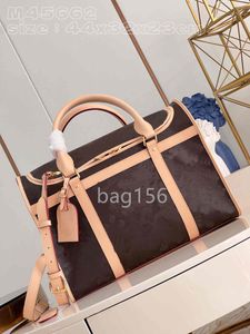 10A Designer Pet Dog Cat Carrying Bag Brown Leather mirror Classic Logo Pet Outgoing Bag Teddy Aviation Bag Small and Medium sized Dog Bag