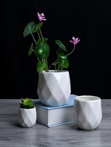 Vaso de flores geométrico branco de cerâmica criativo simples recipiente de plantas suculentas plantadores verdes pequenos vasos de bonsai decoração de casa5734273