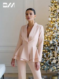 Розовый расклешенный женский костюм из двух предметов, блейзер и брюки, однотонное вечернее платье для свадебной вечеринки, офисный деловой наряд, большие размеры 240124