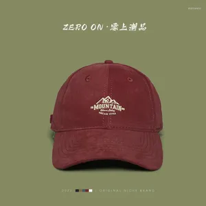 Boll Caps Street Wine Red Baseball Cap Men and Women Show Face Liten Spring Summer Peaked Retro White Autumn Winter