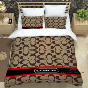 مجموعات الفراش أزياء C-Coach Bedding مجموعة ناعمة ومريحة للطباعة المنزل ديكور بوي فتاة الملك حجم الفراش مجموعة لحاف CAS T240218