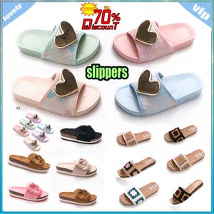 Designer Casual Platform anti-collision headband Slides Slippers Men wear resistant anti soft soles sandals Flat Summer Beach Slipper Size 36-40