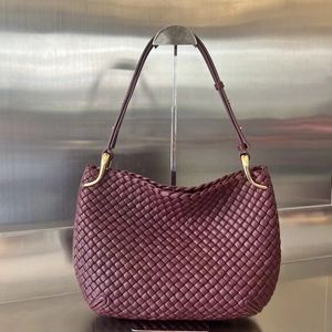 2024 10A Sardin handbag Leather weaving craftsmanship Gold hardware accessories Designer bag Original high-quality casual bag The beauty of art lies here