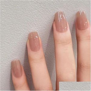 False Nails 24pcs 짧은 정사각형 프랑스 누드 진주 진주 반짝 반짝이는 분리 가능한 손톱 팁 드롭 배달 건강 뷰티 아트 살롱 OT6VL