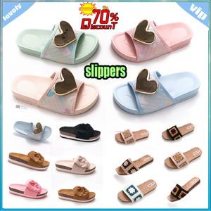 Designer Platform anti-collision headband Slides Slippers Men Woman wear resistant anti Leather soft sandals Flat Summer Beach Slipper Size 36-40