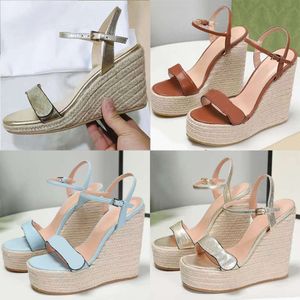 Designer Wedge Sandals Womens Leather 8-13cm Platform Espadrille High Heels Summer Beach Justerbar fotled Sandal Party Bröllopsskor med ruta 291