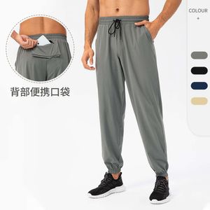 Luźne sportowe spodnie męskie z legginsami, swobodnymi rozciągającymi i oddychającymi spodniami fitness, trening koronkowy spodni 21327