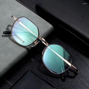 Solglasögon ramar högkvalitativ affär Pure Titanium Men Glass Ramkvinna Polygon Ultralight Eye Optical Recept Glömtar