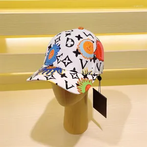 Breda randen hattar hink för män kvinnor modedesigner justerbar hatt trendiga fulla bokstäver blommor baseball mössor unisex lyxys märken sommar