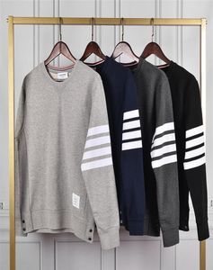 Sonbahar Kış Pure Pamuk Geri Döngü Jersey Örgü Mühendisli Kol Şeridi Thom Sweatshirt Crewneck Külkü Kahverengi Men039s Kadın Swea8253308