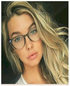 2018 Classic Women Round Eyeglasses Frame Brand Designer Fashion Men Nail Decoration Optical Glasses Reading Glasses6442711