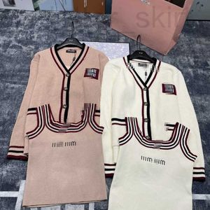 Designer Damen Pullover Cardigan Hoodies Female MIUI Sweatshirt Casual Pullover High Street Elements Pullover 7 Style Damen Hoodie Einheitsgröße