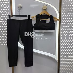 Black Womens Trailtsits Seksi Sırtsız Yoga Set Sıradan Spor Giyim Yastıklı Çıkarılabilir Spor Yoga Kıyafet