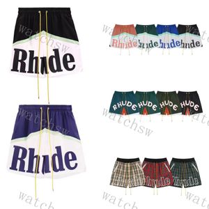 Rhude Shorts masculinos esportivos de luxo casual malha curta masculina e feminina de alta qualidade clássico designer de moda praia casual shorts de rua