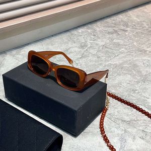 Новые очки Xiaoxiang, популярные в Интернете, модные женские средневековые коричневые солнцезащитные очки карамельного тона в одном стиле с цепочкой из бисера