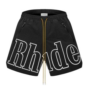 Rhude Short Pants 디자이너 최고 품질의 남자 반바지 반바지 남자 농구 짧은 바지 럭셔리 여름 해변 팜 편지 거리 거리 패션 스웨트 팬츠