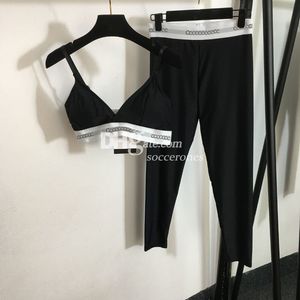 Sexy Women Yoga Set Designer Tank Tops Pants Tracksuits Set Luxury Wirefree Bra Tanks Sportswear