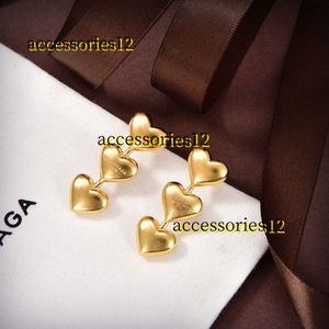 Stud Designer Vintage Earrings Heart Stud Earings Women Gold Jewelry Designers Woman Luxury Jewlery Charm Earring Dangle Hoop Earing 2024 Luxury Earring Orecchini