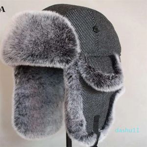 Berets Berets Adulto Bomber Hat Winter Faux Fur Russian Thick Warm Caps com Ear FlapsBerets