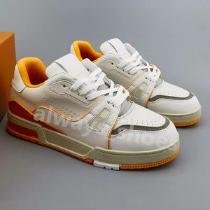 2023 Druck Turnschuhe Schuhe benutzerdefinierte Männer Freizeitschuhe grau orange rot Trainingsschuh Trainer Wild Low-Top Skate Plattform klassischer Luxus 39-44 A17