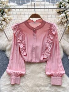 Kvinnor BLOUSES Kvinnor Autumn Shirt French Pink Ear Edge Long Sleeve Design Sense Small Standing Collar Vintage Chiffon Top D5375