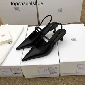 Toteme Shoes French Slipper Sandals Summer High Heel 2023 Fashion Pointed Toe Open Heel Sinos Sinos Single Shoes Versatile Thine Leather High Heel Sandals Womens Shoes