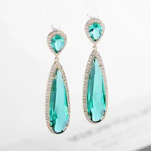 Brincos pendurados clássico vintage transparente cz enfeite pêra verde e lágrima longa para acessório feminino