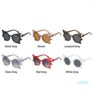 Utomhus Eyewear UV 400 Protection Bat -formade solglasögon Roliga Rimless Colorful Novoty Goth Sun Glasses For Women Men